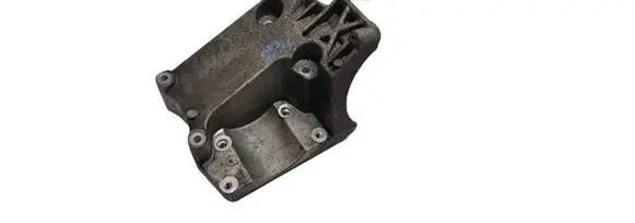 Ford Focus Engine mount bracket 4M5Q-19D624-CD