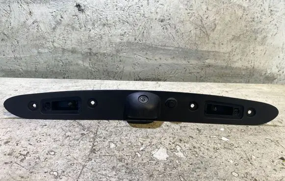 Chrysler 200 Reversing camera 68230085AF