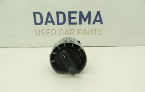 Skoda Octavia Mk2 (1Z) Light switch 1Z0941431F DS23
