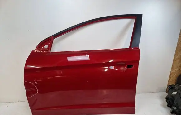 Hyundai Elantra VI Front door