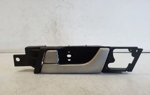 Chevrolet Captiva Rear door interior handle SWC200411