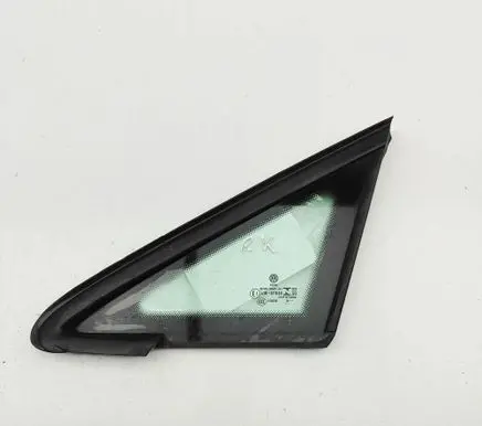 Volkswagen Golf VIII Front door vent window glass four-door 5H0845411H