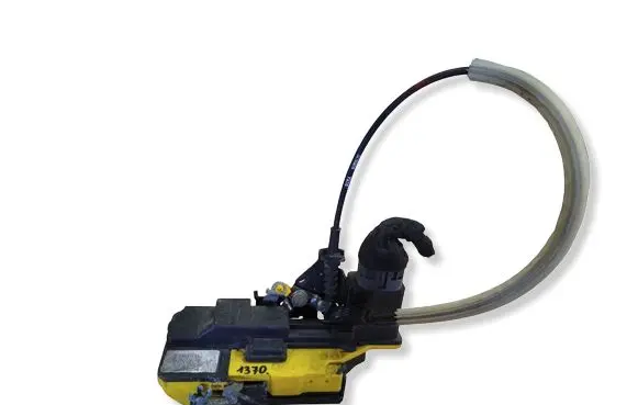 Volvo S60 Rear door lock 