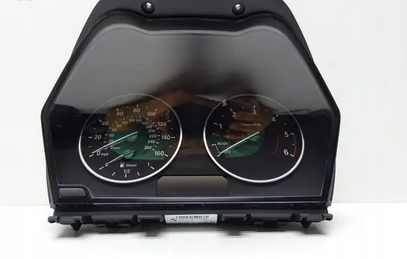 BMW 1 F20 F21 Speedometer (instrument cluster) 9276599