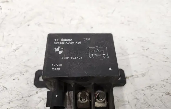 BMW 5 F10 F11 Coolant fan relay 766150301 0731