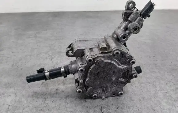 Audi A4 S4 B6 8E 8H Vacuum pump 038145209QBOSCH