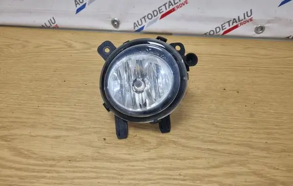 BMW 1 F20 F21 Front fog light 7248912