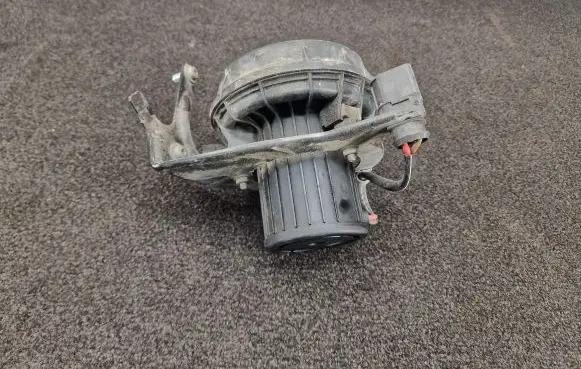 Audi A7 S7 4G Secondary air pump 079959253 079959231