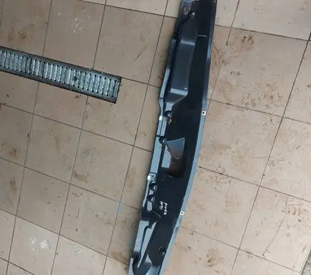 Ford Kuga I Wiper trim 8V41S01628 R4ZQA