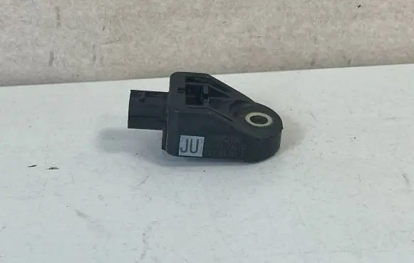 Lexus NX Airbag deployment crash/impact sensor 8917378010 522D61DL0