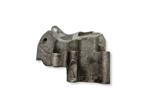 Volvo V70 Engine mounting bracket 31401633 EQ3EA