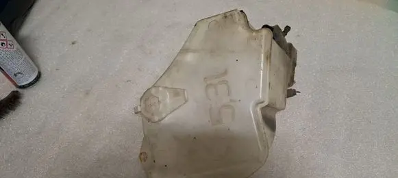 BMW 3 E46 Windshield washer fluid reservoir/tank 61678362562