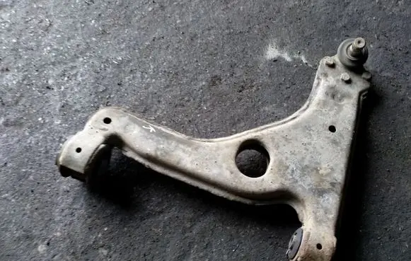 Opel Astra G Front lower control arm/wishbone