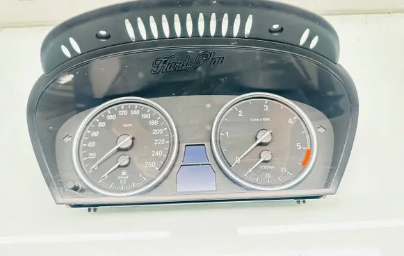 BMW 5 E60 E61 Speedometer (instrument cluster) 110080213 62119168864 0497699