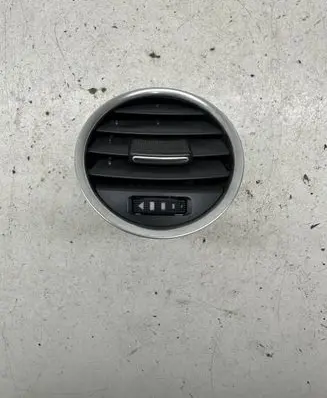 Dashboard side air vent grill/cover trim