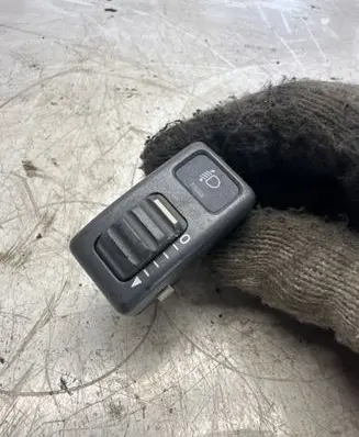 Volvo S70 V70 V70 XC Headlight level height control switch 9162960 99W49K