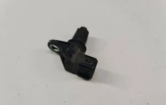 Renault Scenic II - Grand scenic II Camshaft position sensor 8200370572 PA66GF30
