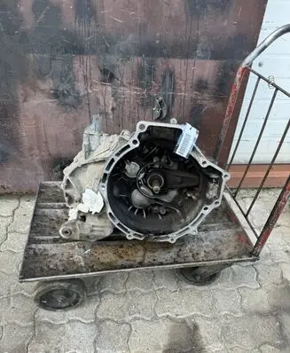Mazda 6 Manual 5 speed gearbox D2C4B F7L RF7J