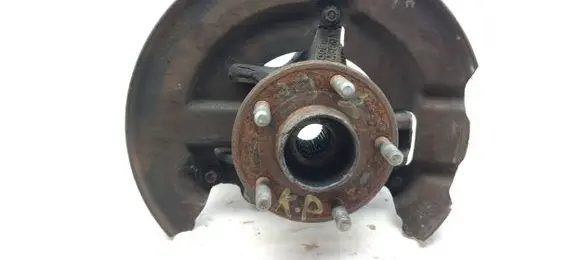 Ford C-MAX II Front wheel hub AV613K171