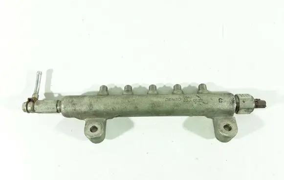 Jeep Grand Cherokee (WJ) Fuel main line pipe 086002J0527 02J0527 01J30002