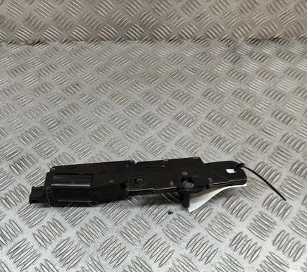 Audi A7 S7 4G Rear door lock loop/hook striker 4H0827383A