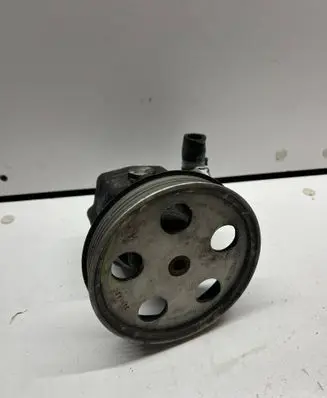 Audi A4 S4 B8 8K Power steering pump 8K0145153F