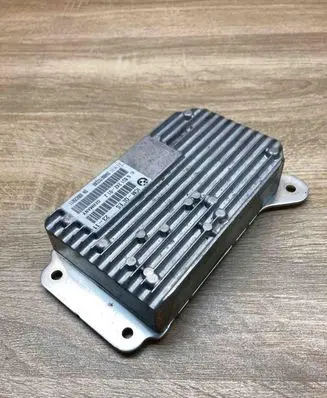 BMW 7 F01 F02 F03 F04 Suspension control unit/module 6851242