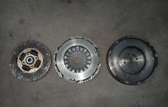 KIA Sportage Clutch set kit 1005V1810