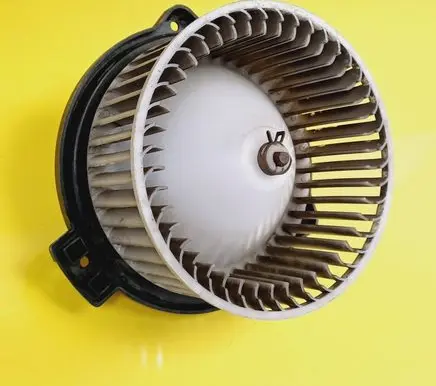Suzuki Baleno EG Heater fan/blower 894000-0050