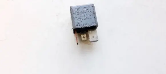 Seat Ibiza III (6L) Other relay 191937503 v23134-j52-x228
