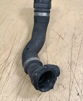 BMW 5 GT F07 Brake vacuum hose/pipe 780715702 7807157