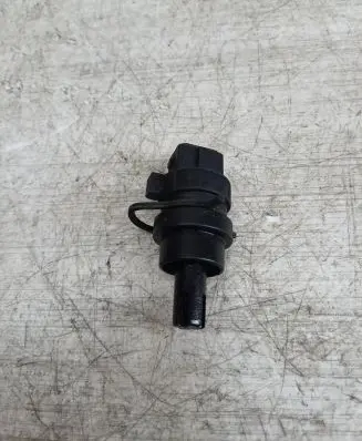 Volkswagen PASSAT B5 Intake air temperature sensor 028906081