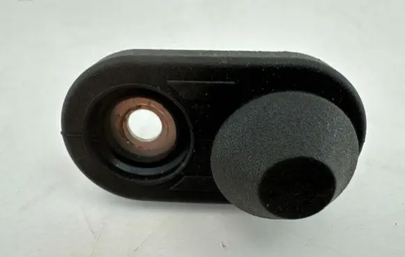 Toyota Yaris Cross Front door sensor V33