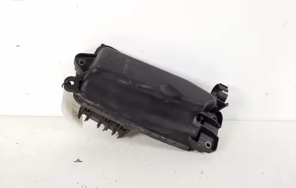 Mercedes-Benz C W205 Other engine bay part A6510701000