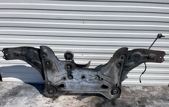 Opel Vivaro Front subframe 9166633 CC999116