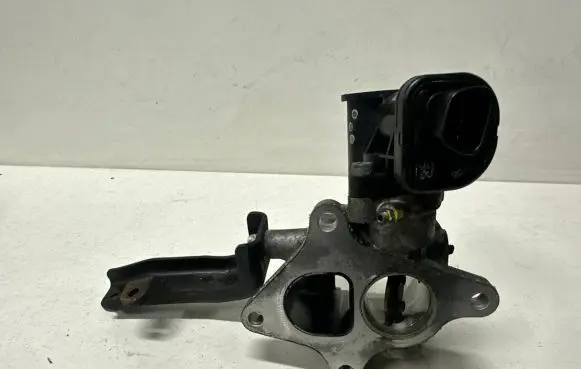 Honda Accord EGR valve 0120101040