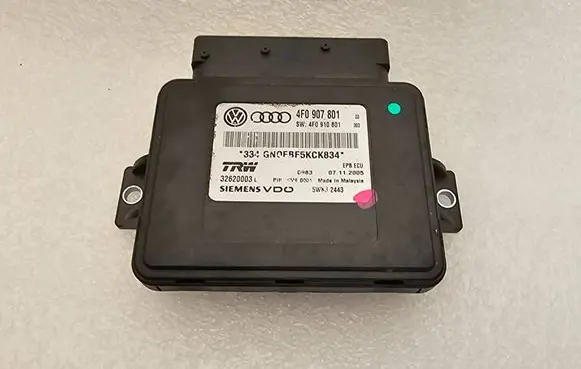 Audi A6 S6 C6 4F Hand brake control module 4F0907801