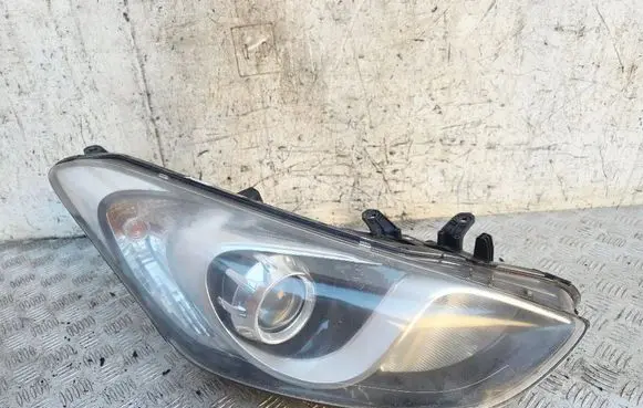 Hyundai i30 Headlight/headlamp 92102A6020 92102A6000 92102A6100