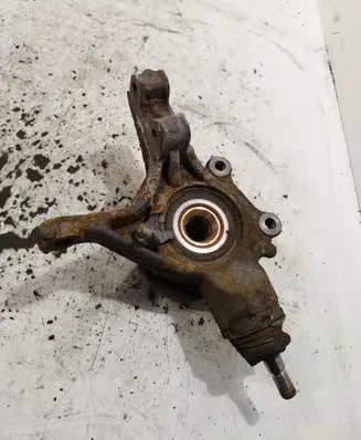 Peugeot 308 Front wheel hub spindle knuckle