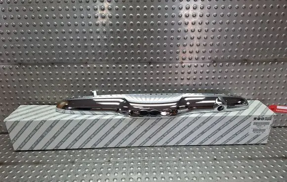 Fiat 500 Trunk door license plate light bar S26337886 0735516207