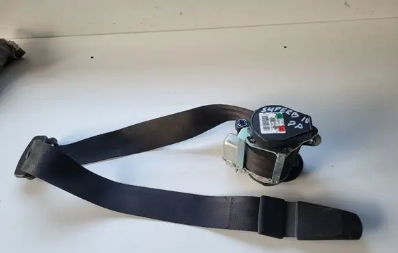 Skoda Superb B6 (3T) Front seatbelt