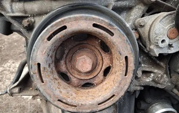 Mercedes-Benz Sprinter W906 Crankshaft pulley