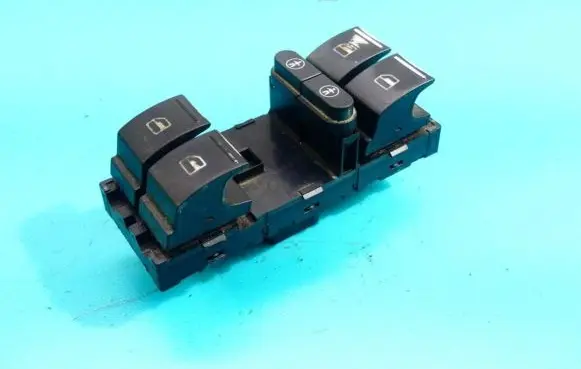 Volkswagen Touareg I Electric window control switch 7L6959857C IMPRK1293779