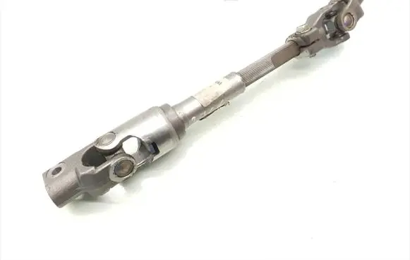 Toyota Avensis T270 Steering wheel axle