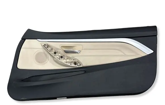BMW 4 F32 F33 Front door card panel trim S1232500