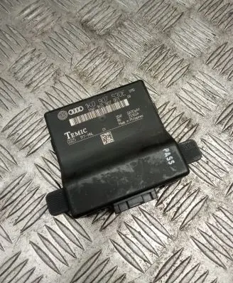 Volkswagen Golf V Gateway control module 1K0907530E