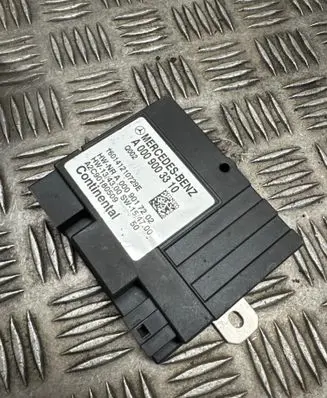 Mercedes-Benz E W213 Fuel injection pump control unit/module A0009003310 A0009017202 C90180509
