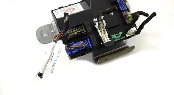 Ford Ecosport Door central lock control unit/module DN1T15K600JE