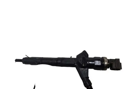 Nissan X-Trail T30 Fuel injector AW402AW4