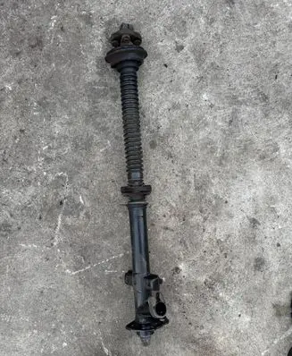 Mercedes-Benz 190 W201 Steering wheel axle 495011